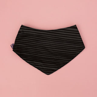 Bandana_Bib_-_Black_Lines_Print_001