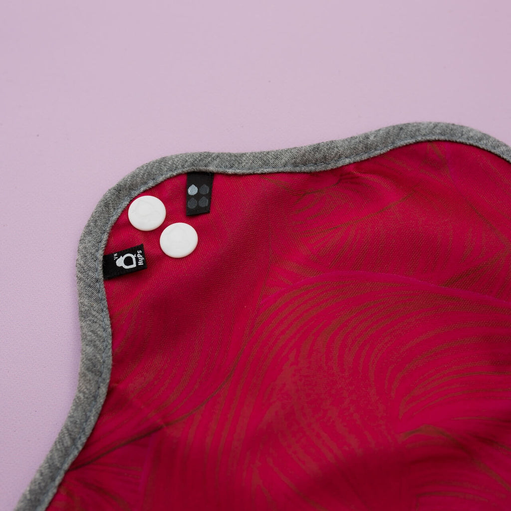 Image for HyPs Original Reusable Pad - size Liner, design Swirls Viva Magenta