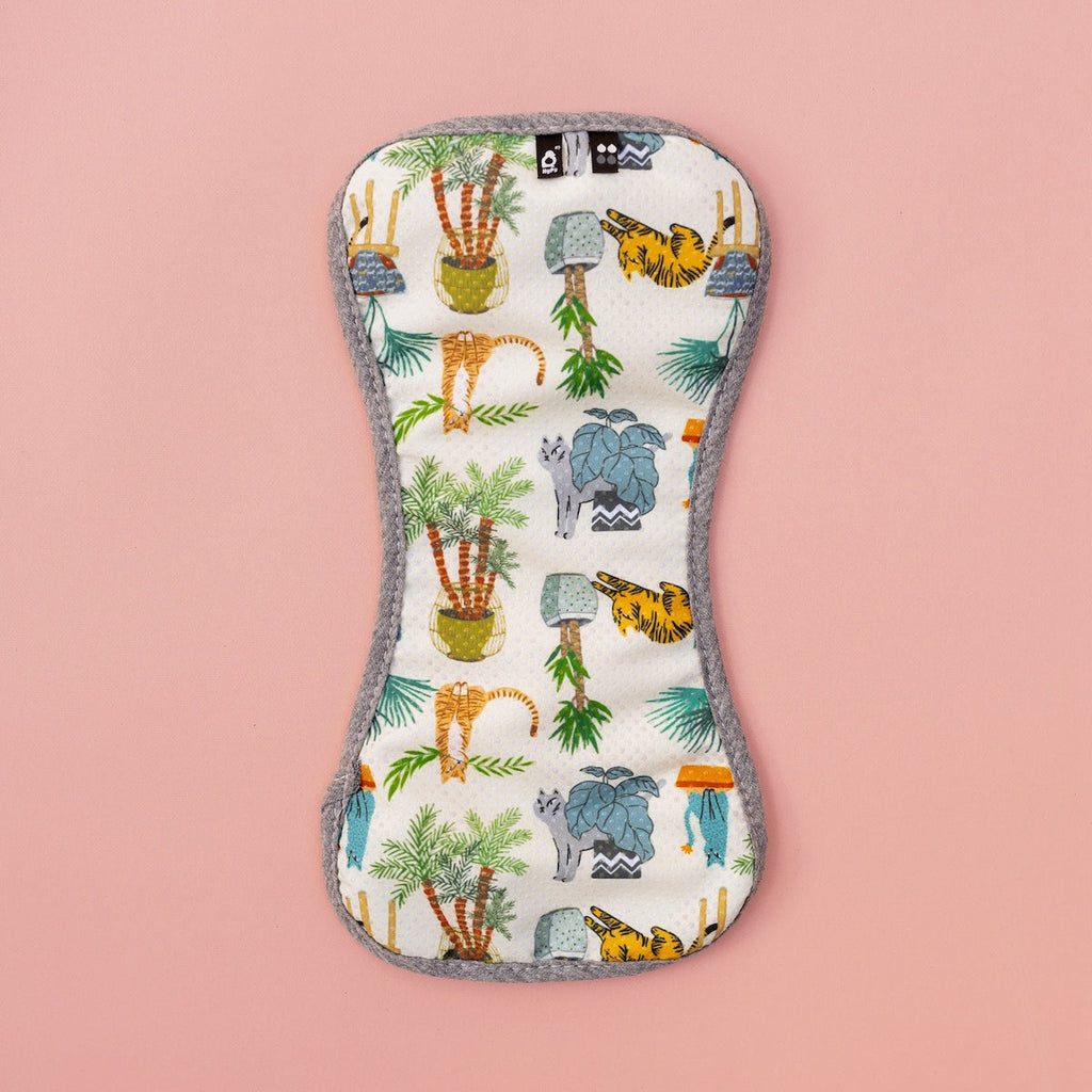 Image for HyPs WoW Reusable Pad - size Regular, design Ferns & Felines Light Green