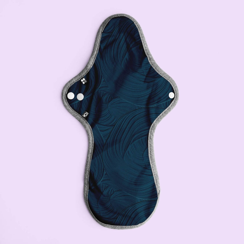 Image for HyPs Original Reusable Pad - size Heavy, design Swirls Out to Sea