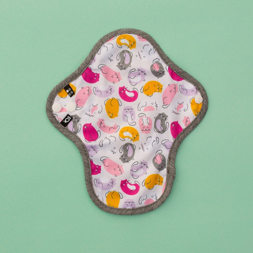 Image for HyPs Original Reusable Pad - size Liner, design Jelly Kitties Pink