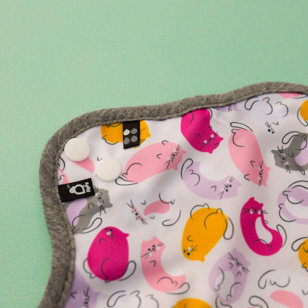 Image for HyPs Original Reusable Pad - size Liner, design Jelly Kitties Pink