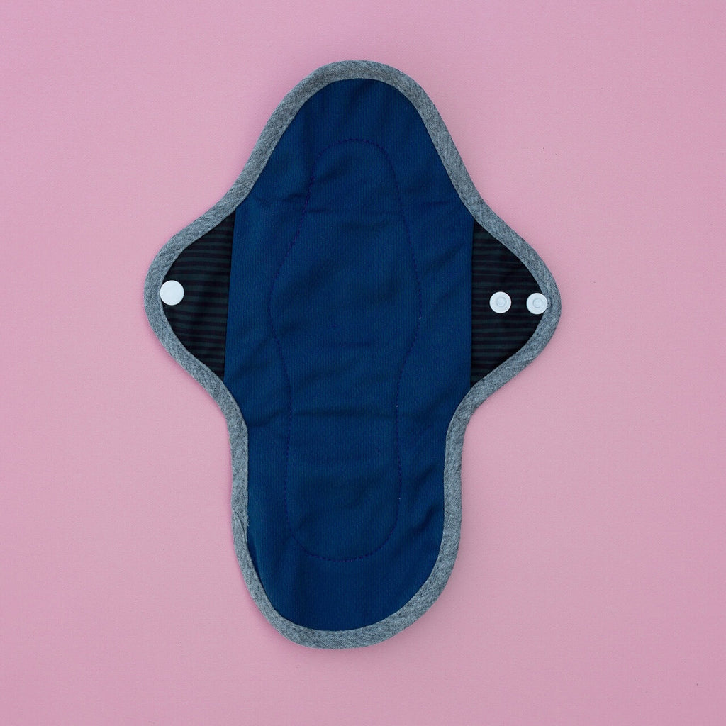 Image for HyPs Original Reusable Pad - size Regular, design Black Lines