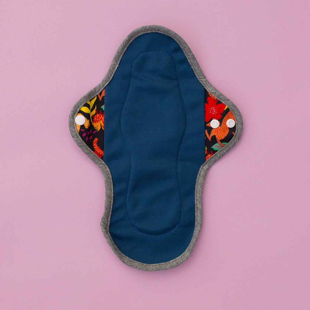 Image for HyPs Original Reusable Pad - size Regular, design New Stripes