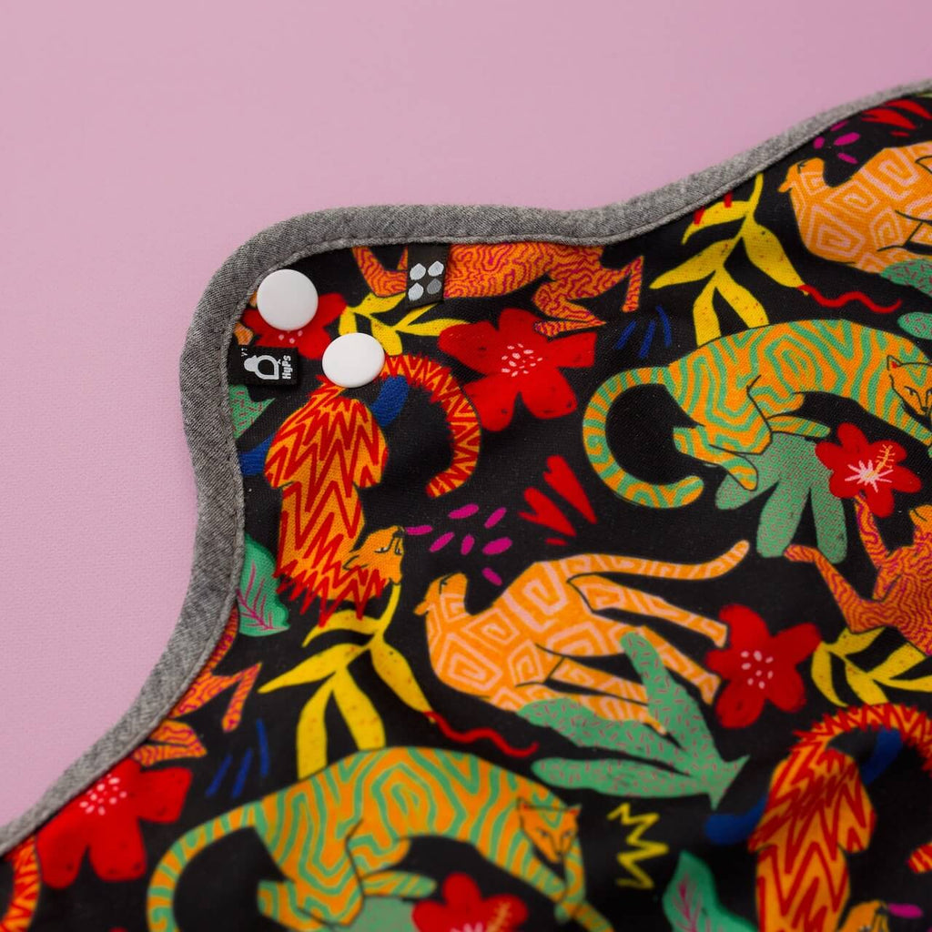 Image for HyPs Original Reusable Pad - size Regular, design New Stripes