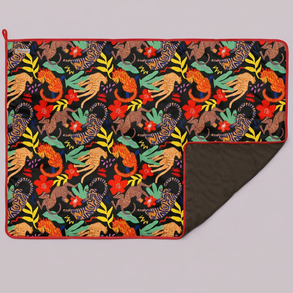 LS_XL_Mat_-_New_Stripes_Print_002