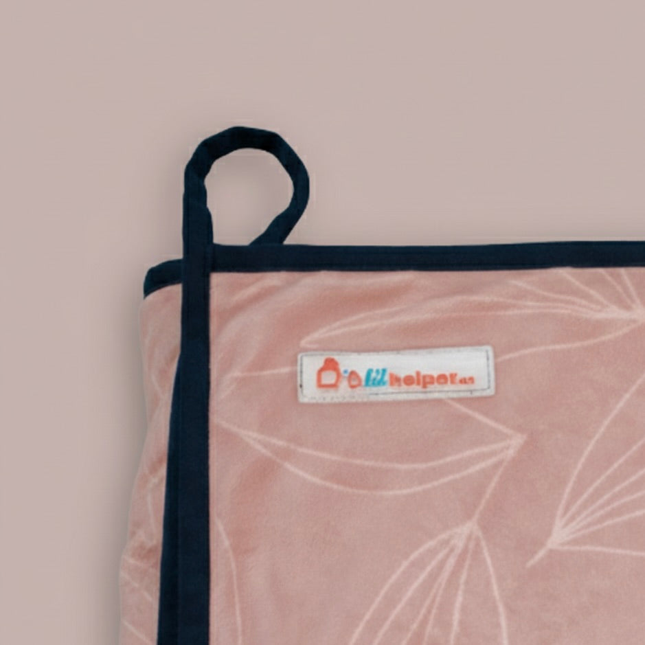 Lifesaver_Lush_-_Earth_Rose_002