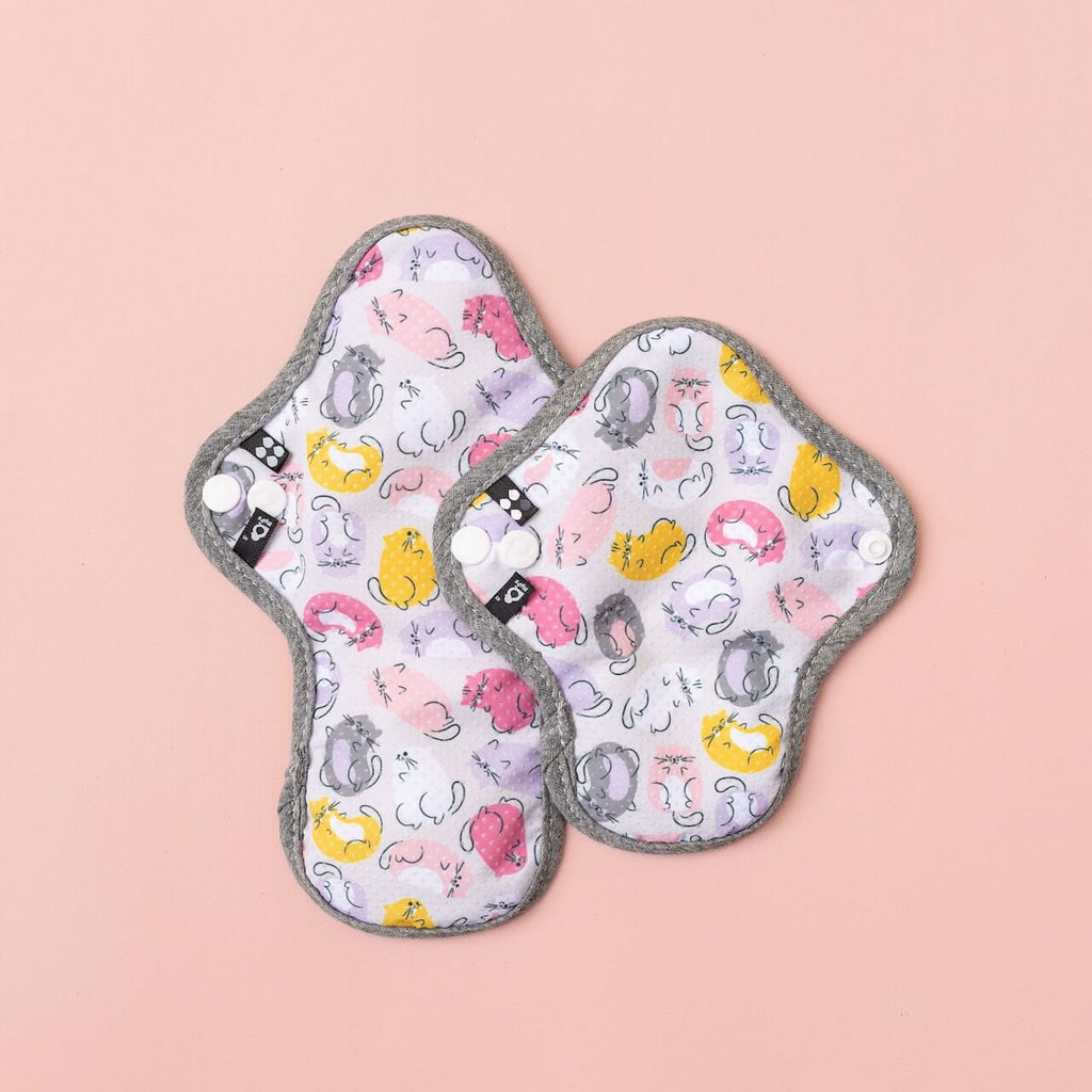 Image for HyPs Teen Reusable Pads - size Regular, design Jelly Kitties