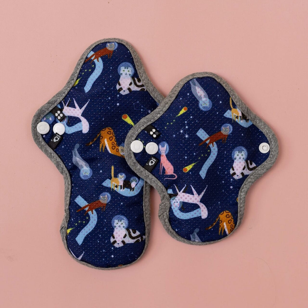 Image for HyPs Teen Reusable Pads - size Regular, design Space Cats